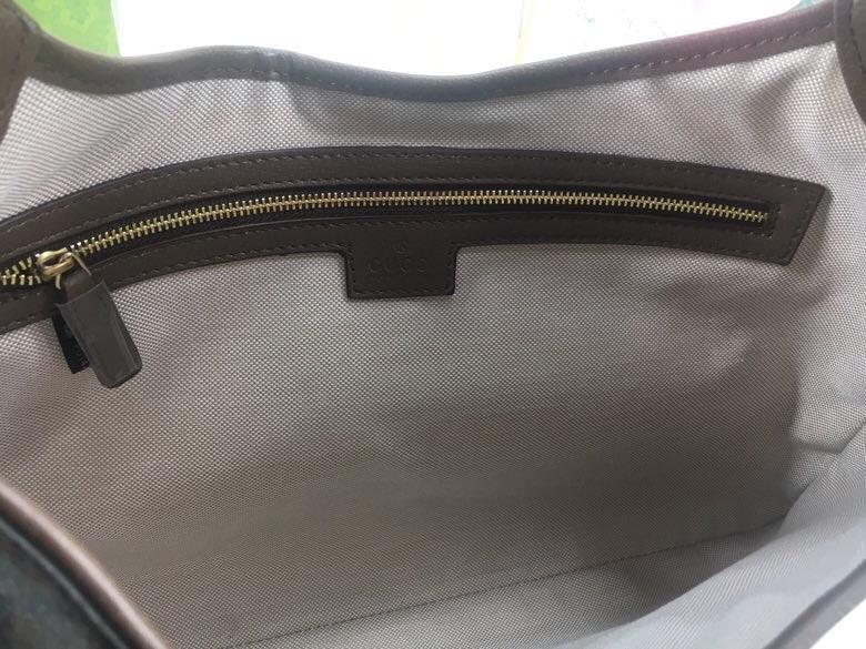 G- Shoulder Bag