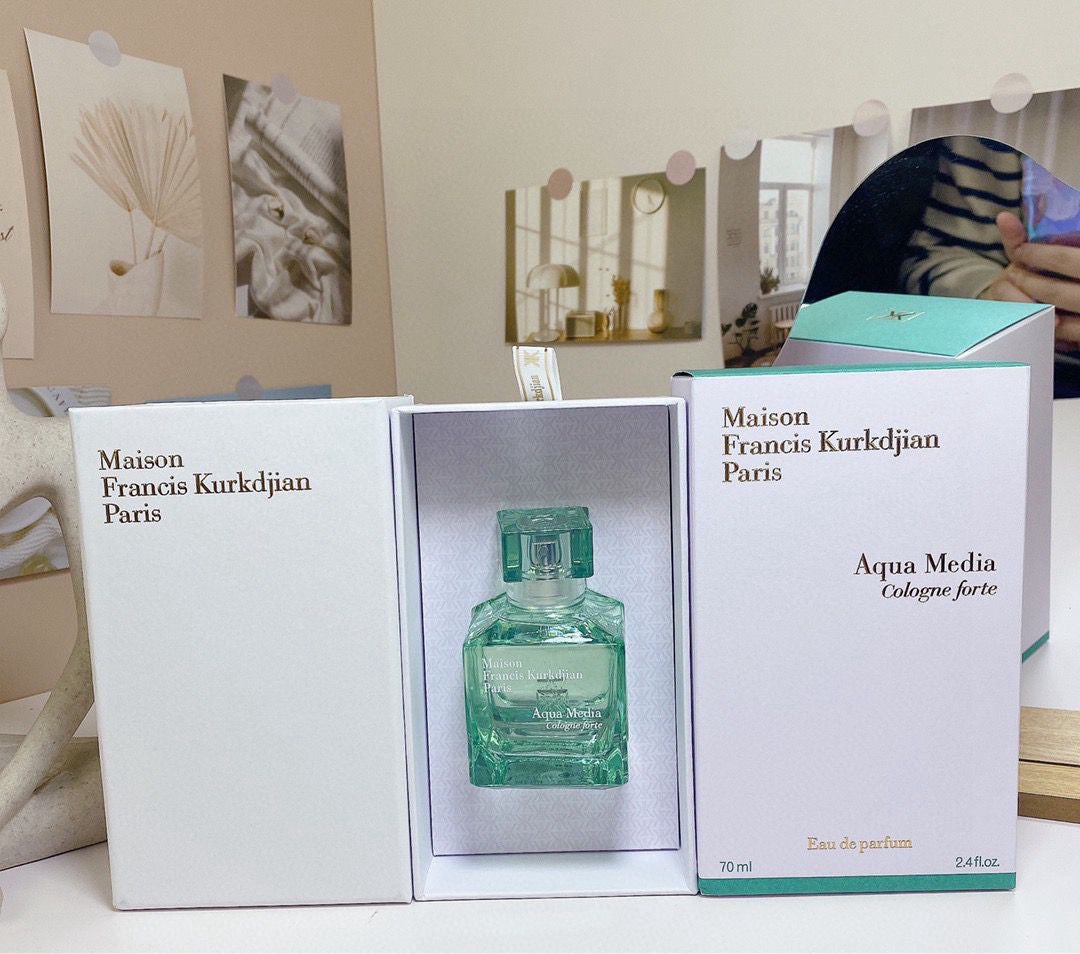 Maison Aqua Media