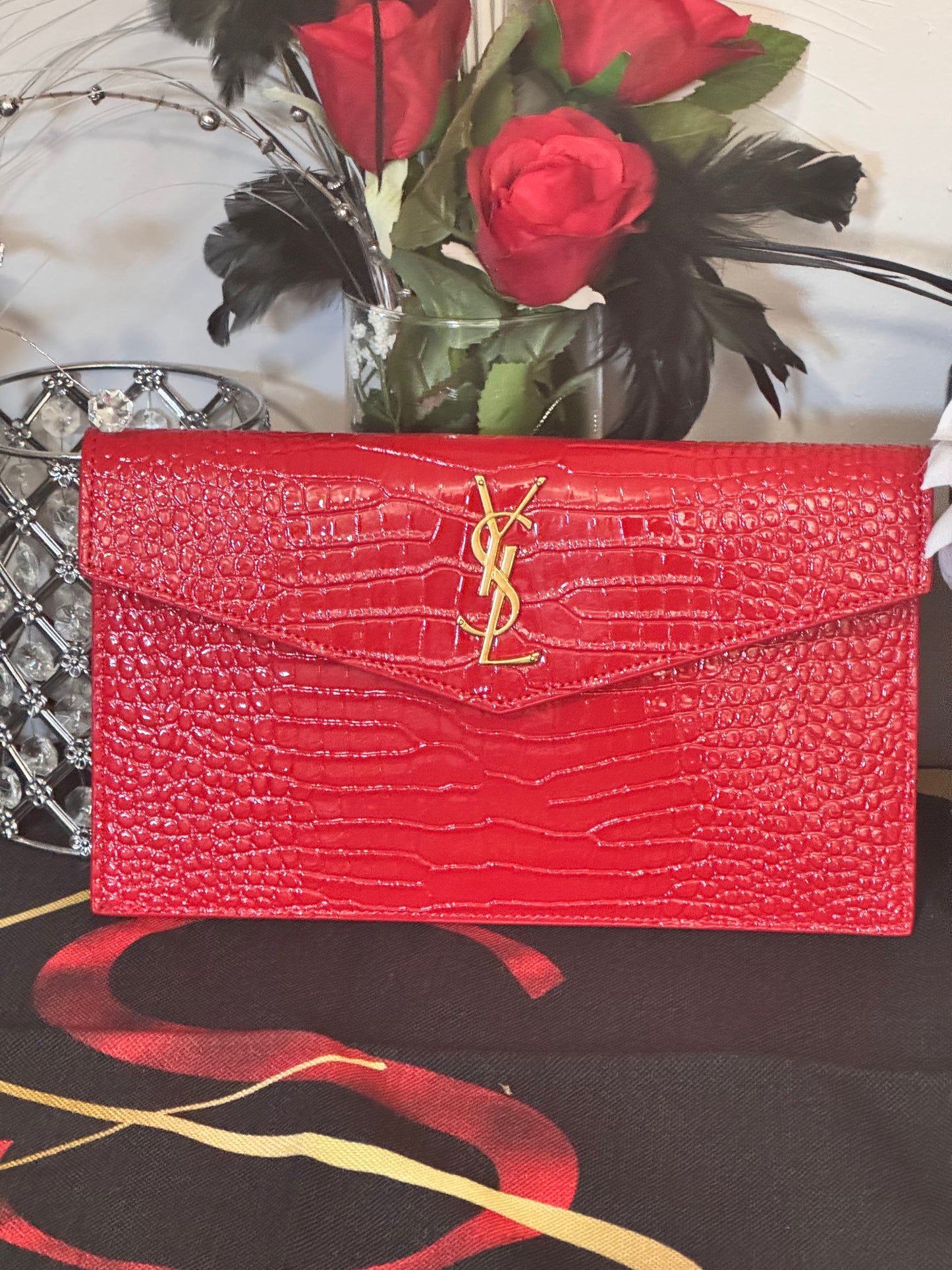 Yves Envelope Clutch