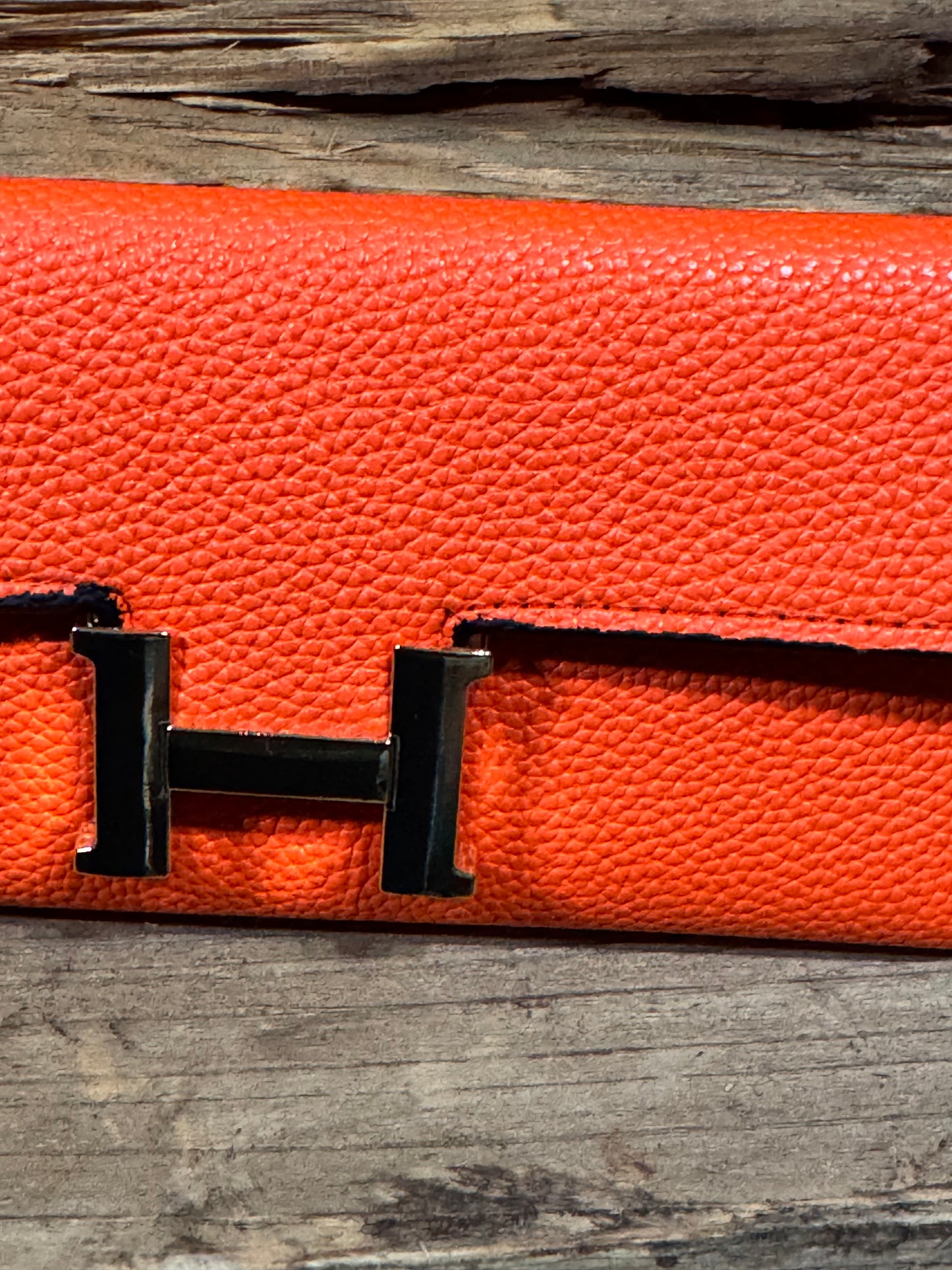 Herm-Constance Wallet
