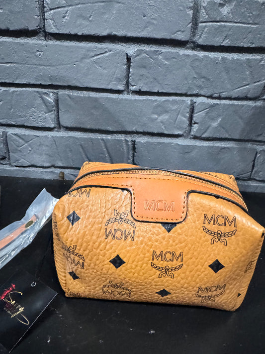 MC Wristlet