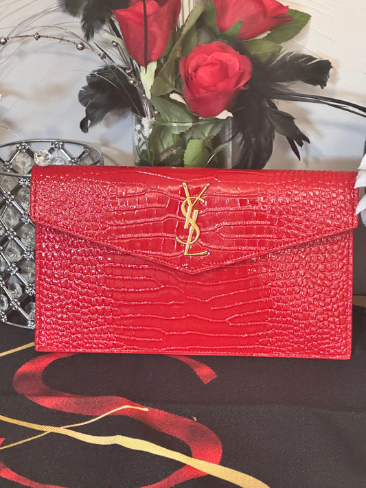 Yves Envelope Clutch